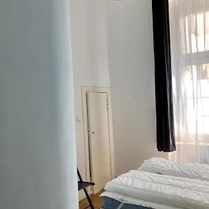 Loft In Wedding Apartment